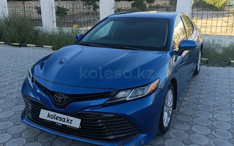 Toyota Camry 2019 года за 10 500 000 тг. в Актау