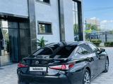 Lexus ES 300h 2019 года за 19 900 000 тг. в Алматы – фото 2