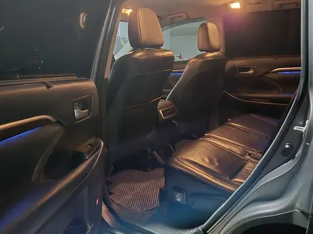 Toyota Highlander 2017 года за 17 000 000 тг. в Астана – фото 7