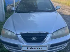 Hyundai Elantra, 2004
