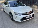 Toyota Camry 2017 годаүшін13 100 000 тг. в Алматы