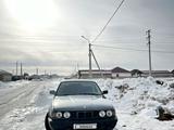 BMW 520 1990 года за 1 300 000 тг. в Астана – фото 3