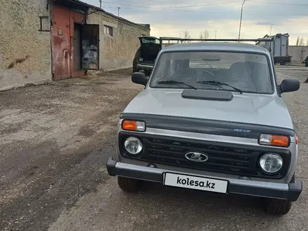 ВАЗ (Lada) Lada 2131 (5-ти дверный) 2010 года за 2 300 000 тг. в Павлодар