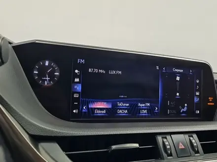 Lexus ES 350 2020 года за 17 690 000 тг. в Алматы – фото 21