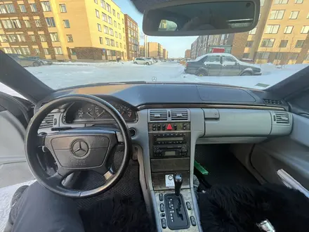 Mercedes-Benz E 320 1997 года за 4 250 000 тг. в Астана – фото 11