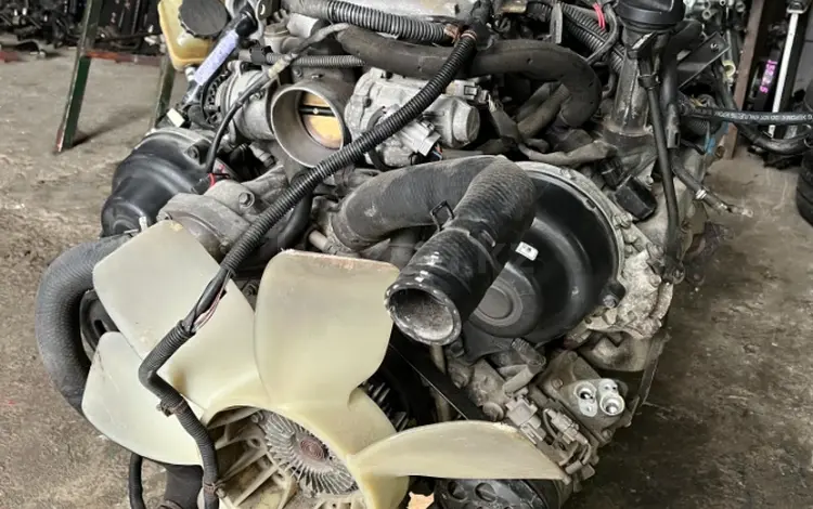 Двигатель Toyota 2UZ-FE V8 4.7 за 1 500 000 тг. в Петропавловск