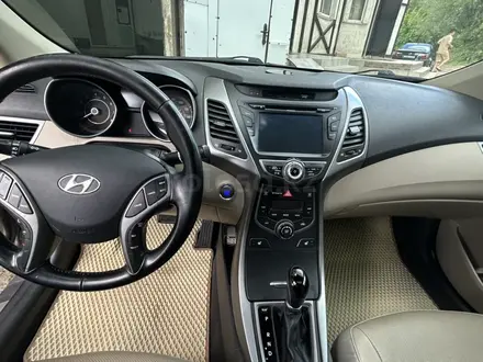 Hyundai Elantra 2014 года за 3 900 000 тг. в Уральск – фото 8
