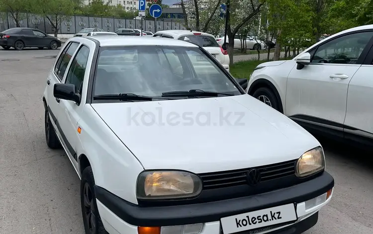 Volkswagen Golf 1993 года за 1 550 000 тг. в Астана