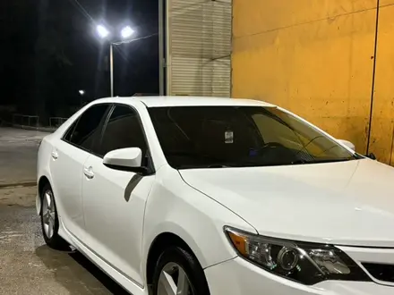 Toyota Camry 2014 года за 5 500 000 тг. в Уральск – фото 8