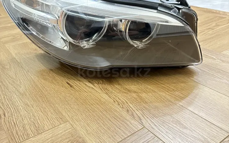 Правая фара BMW F10 рестайл за 50 000 тг. в Алматы