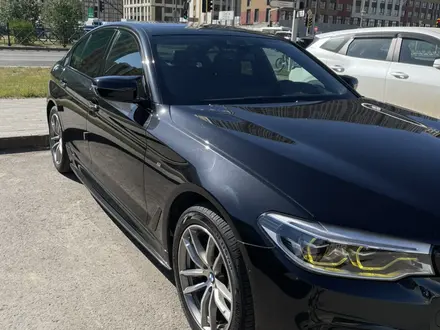 BMW 530 2017 года за 15 600 000 тг. в Астана – фото 4