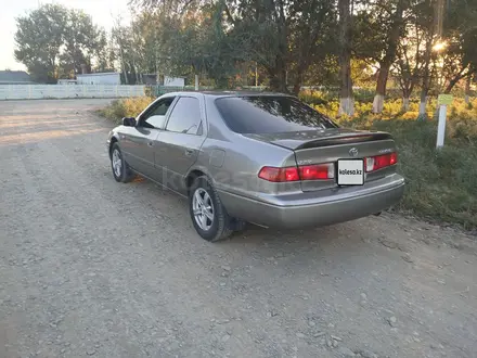 Toyota Camry 2001 года за 3 500 000 тг. в Аксуат – фото 14