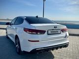 Kia Optima 2018 года за 8 900 000 тг. в Актау – фото 2