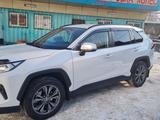 Toyota RAV4 2022 года за 18 231 319 тг. в Алматы – фото 4