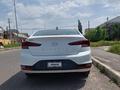 Hyundai Elantra 2019 года за 8 000 000 тг. в Шымкент – фото 3