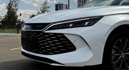 BYD Qin L DM-i 2025 года за 10 290 000 тг. в Астана – фото 3