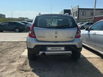 Renault Sandero 2013 года за 3 300 000 тг. в Атырау – фото 3