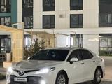 Toyota Camry 2019 года за 12 000 000 тг. в Актобе