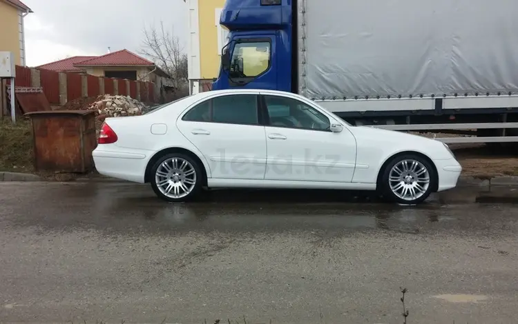 Mercedes-Benz E 320 2003 года за 9 000 000 тг. в Костанай