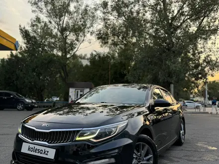 Kia K5 2018 года за 6 100 000 тг. в Алматы