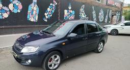 ВАЗ (Lada) Granta 2190 2013 года за 2 090 000 тг. в Актобе – фото 3