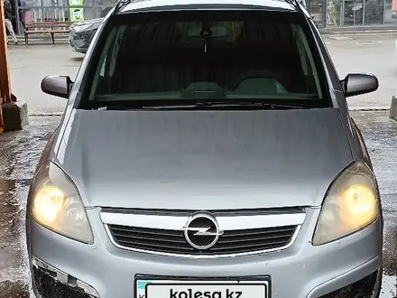 Opel Zafira 2006 года за 4 000 000 тг. в Шымкент