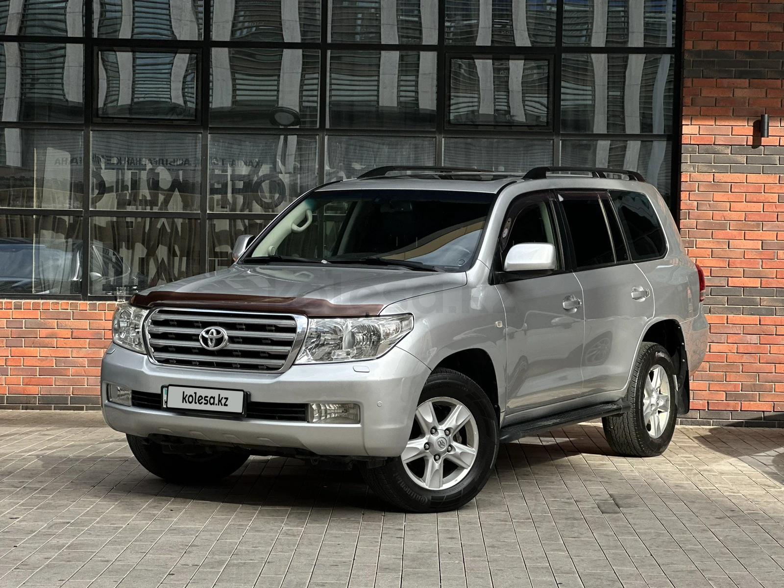 Toyota Land Cruiser 2010 г.