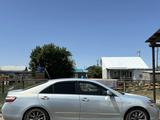 Toyota Camry 2007 годаүшін5 300 000 тг. в Семей – фото 2