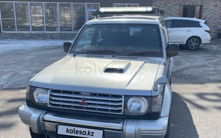 Mitsubishi Pajero 1998 годаfor3 200 000 тг. в Алматы