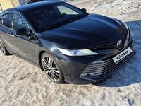 Toyota Camry 2018 года за 12 400 000 тг. в Караганда