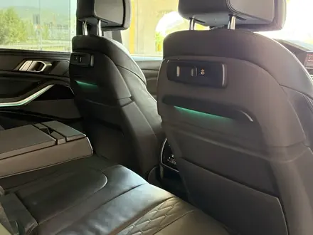 BMW X5 2019 года за 29 500 000 тг. в Алматы – фото 12