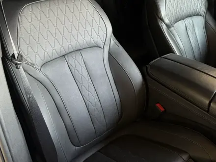 BMW X5 2019 года за 29 500 000 тг. в Алматы – фото 19