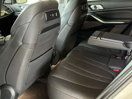 BMW X5 2019 года за 29 500 000 тг. в Алматы – фото 31