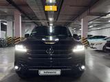 Toyota Land Cruiser 2025 года за 68 000 000 тг. в Астана