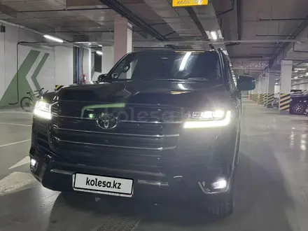 Toyota Land Cruiser 2025 года за 68 000 000 тг. в Астана – фото 2