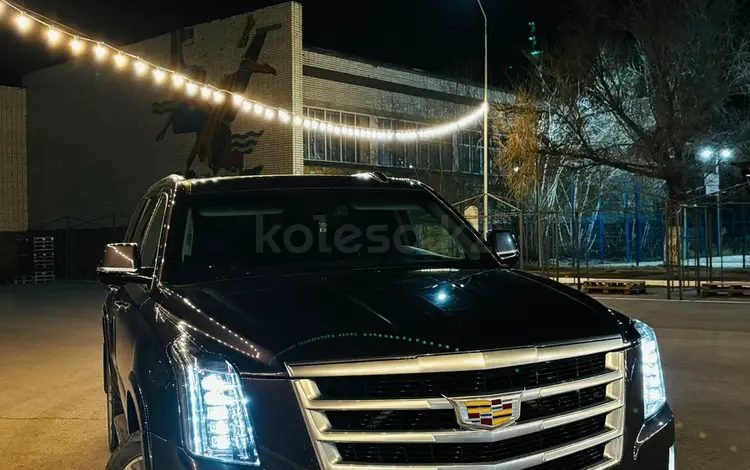 Cadillac Escalade 2015 года за 28 000 000 тг. в Астана