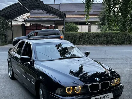 BMW 528 1999 года за 5 000 000 тг. в Тараз