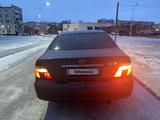 Toyota Camry 2003 года за 4 900 000 тг. в Рудный – фото 2