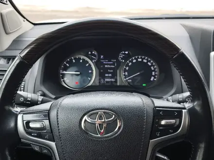 Toyota Land Cruiser Prado 2018 года за 29 000 000 тг. в Астана – фото 13