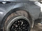 Комплект шин Bridgestone и дисков 235/45/18 за 275 000 тг. в Астана – фото 5