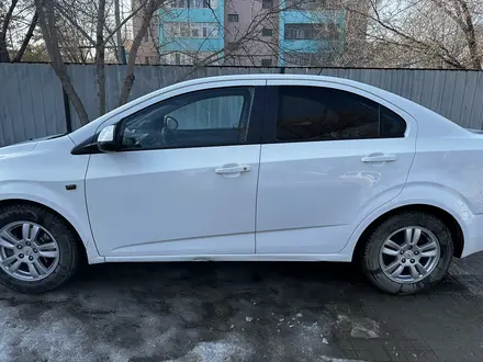 Chevrolet Aveo 2014 года за 3 500 000 тг. в Актобе – фото 5