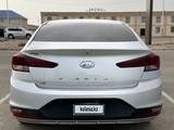 Hyundai Elantra 2019 года за 5 300 000 тг. в Жанаозен – фото 5