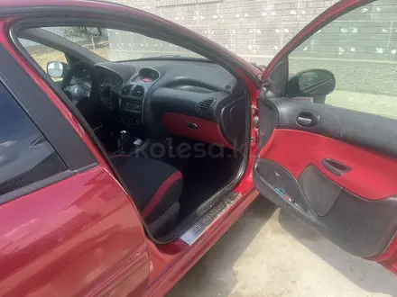 Peugeot 206 2007 года за 1 650 000 тг. в Атырау – фото 6