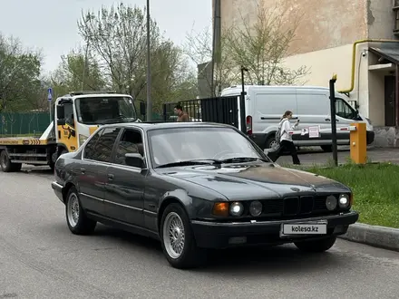 BMW 730 1990 года за 1 600 000 тг. в Алматы – фото 4