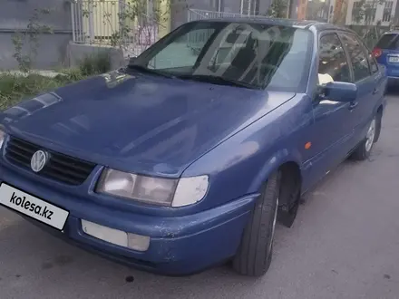 Volkswagen Passat 1994 года за 1 450 000 тг. в Алматы – фото 3