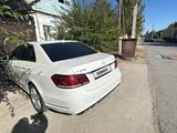 Mercedes-Benz E 400 2013 года за 11 000 000 тг. в Кызылорда – фото 2