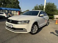 Volkswagen Jetta, 2015