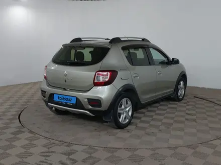 Renault Sandero Stepway 2015 года за 3 290 000 тг. в Шымкент – фото 5