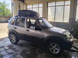 Chevrolet Niva 2013 годаүшін3 300 000 тг. в Жезказган