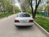 Mercedes-Benz E 280 1998 годаүшін3 650 000 тг. в Алматы – фото 4